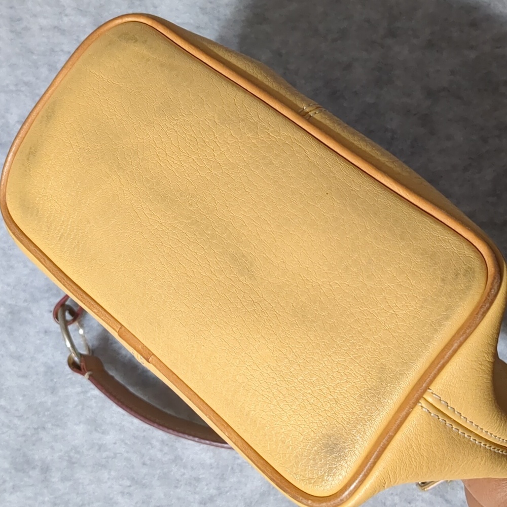 Dooney & Bourke Small O-Ring Shoulder Bag Tan Leather - Picture 5 of 14